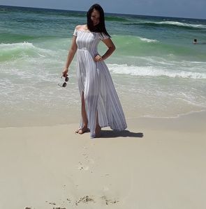 Meet your Posher, Beatriz